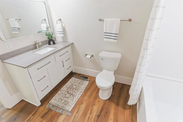 22761 Ardmore Trail, South Bend, IN 46628