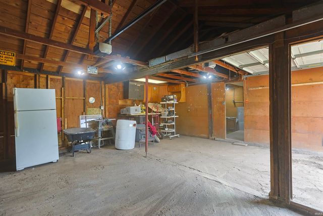 22761 Ardmore Trail, South Bend, IN 46628