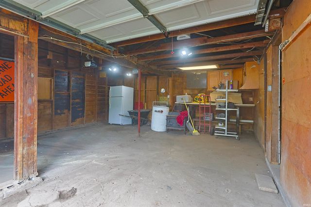22761 Ardmore Trail, South Bend, IN 46628