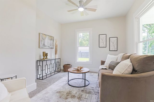 22761 Ardmore Trail, South Bend, IN 46628