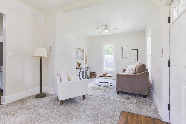 22761 Ardmore Trail, South Bend, IN 46628