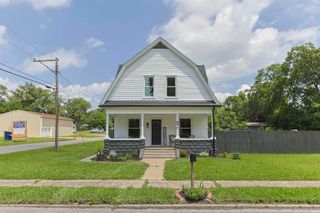 22761 Ardmore Trail, South Bend, IN 46628