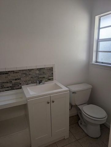 1230 Del Norte Street, Houston, TX 77018