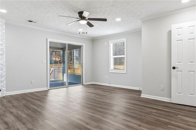 3517 Kennesaw Station Drive NW, Kennesaw, GA 30144