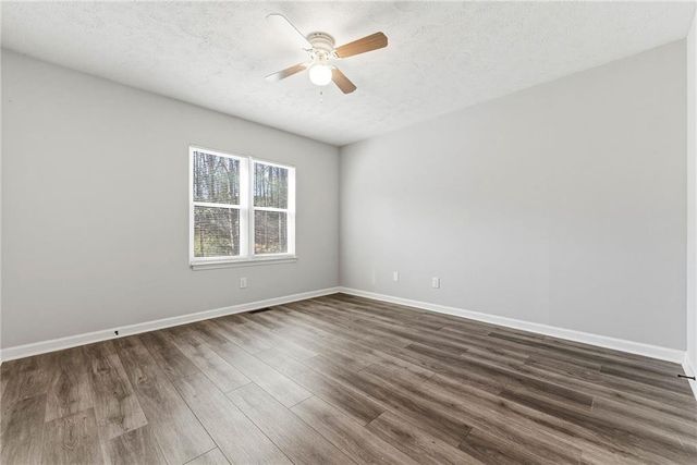 3517 Kennesaw Station Drive NW, Kennesaw, GA 30144