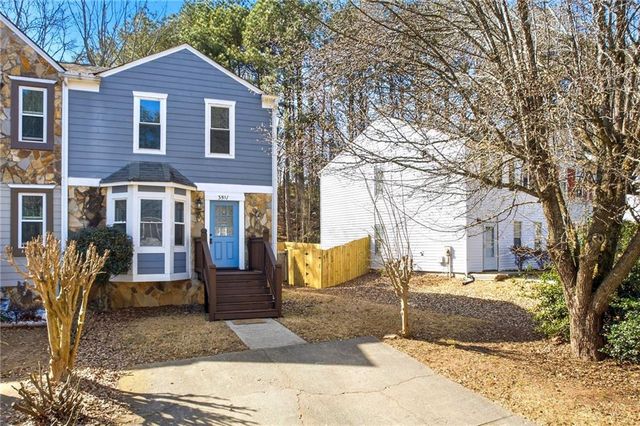 3517 Kennesaw Station Drive NW, Kennesaw, GA 30144