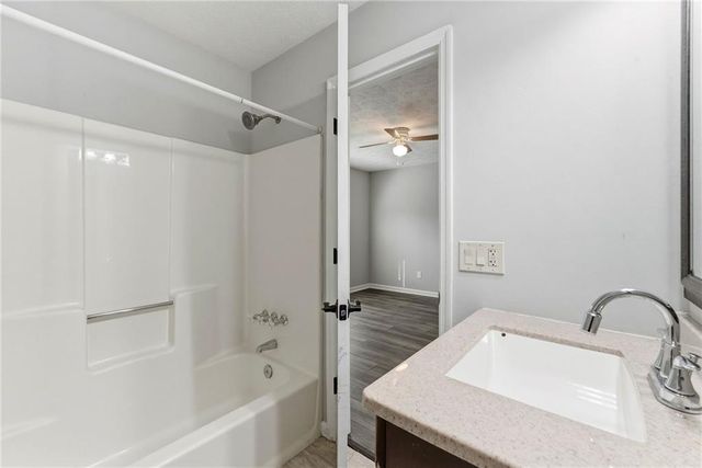 3517 Kennesaw Station Drive NW, Kennesaw, GA 30144