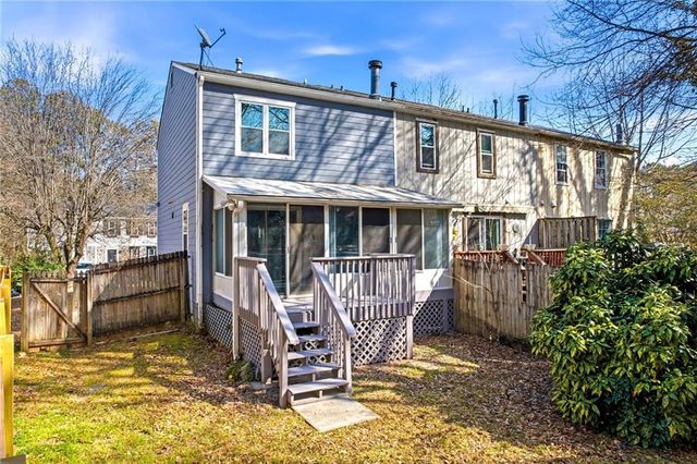 3517 Kennesaw Station Drive NW, Kennesaw, GA 30144