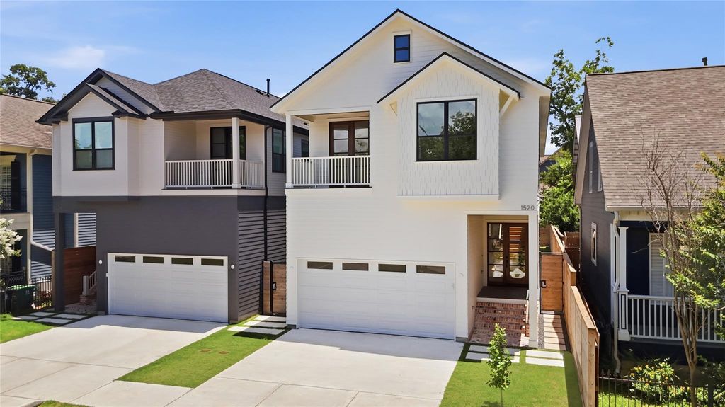 Image 13 of property listing at 1520 Nicholson Street, Houston, TX 77008
