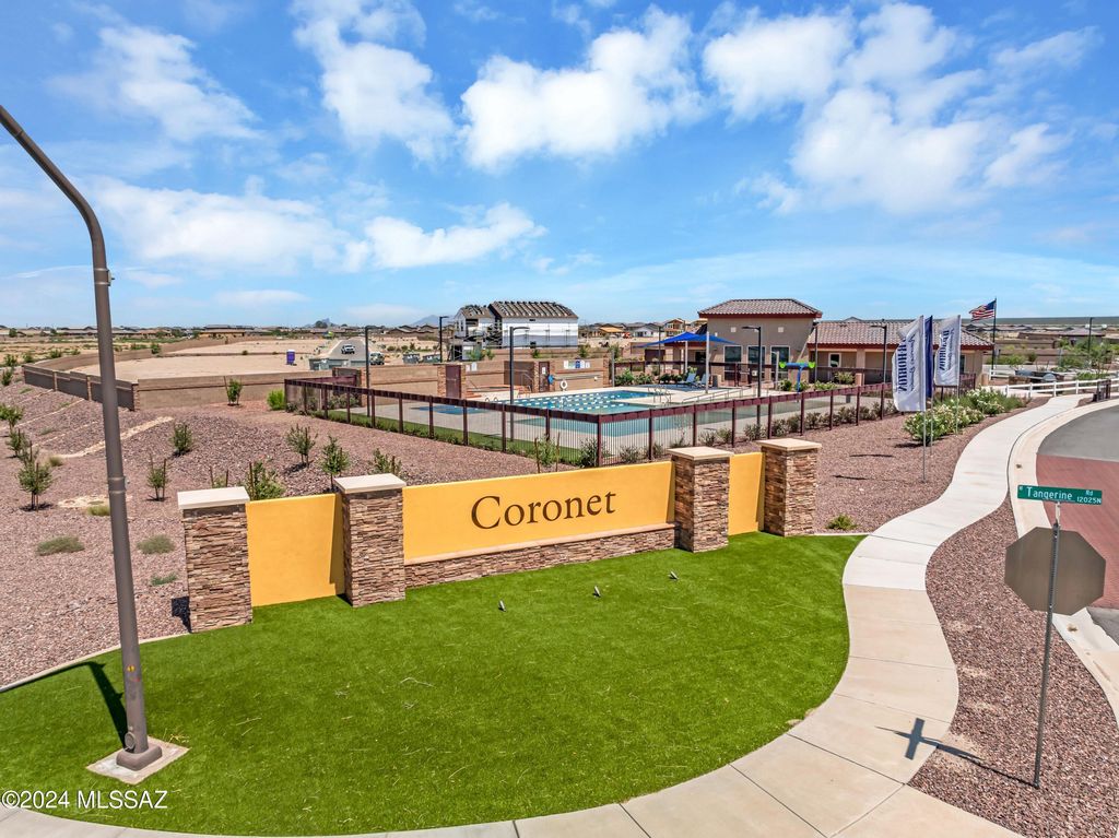 10431 W Guildford Lane, Marana, AZ 85653