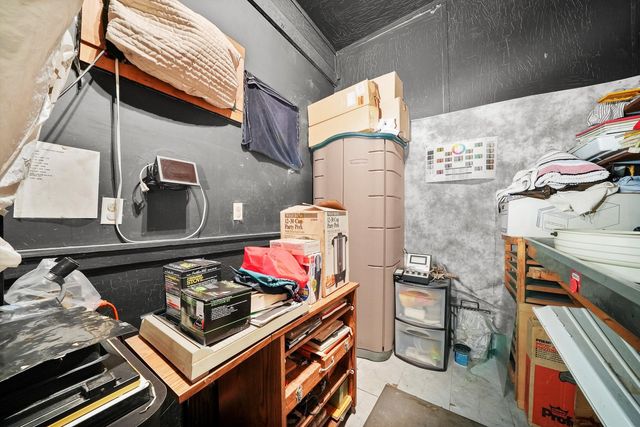 1303 W Chicago Avenue, Chicago, IL 60642