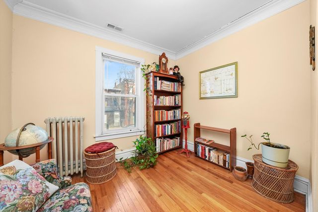 1303 W Chicago Avenue, Chicago, IL 60642