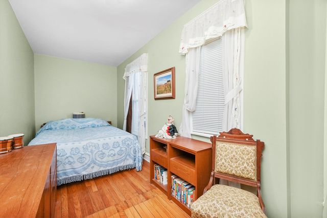 1303 W Chicago Avenue, Chicago, IL 60642