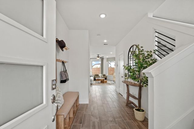 1304 Shaded Rock Drive, Missouri City, TX 77459