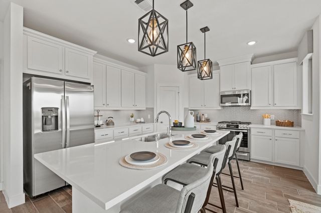 1304 Shaded Rock Drive, Missouri City, TX 77459