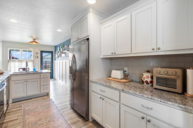 1138 Canyon Gate Drive, Siloam Springs, AR 72761