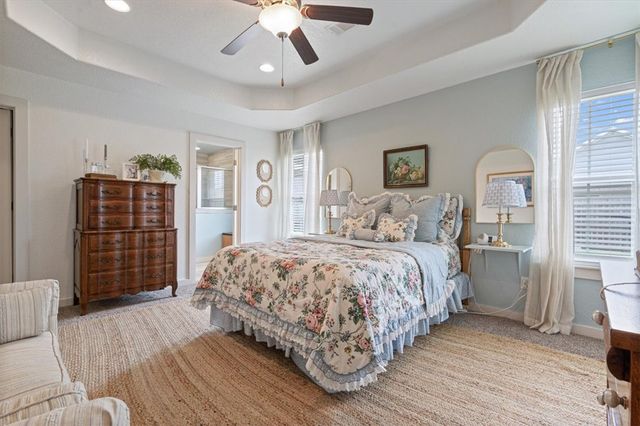 1138 Canyon Gate Drive, Siloam Springs, AR 72761