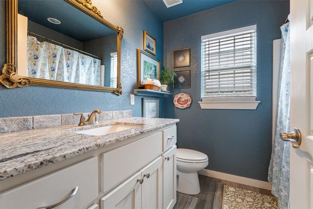 1138 Canyon Gate Drive, Siloam Springs, AR 72761