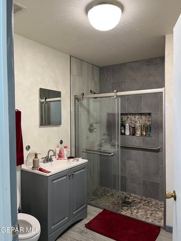 7973 HEID Avenue, El Paso, TX 79915