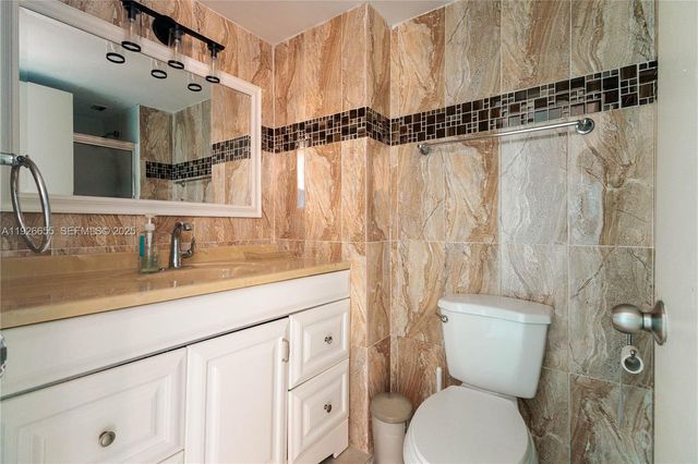 18011 Biscayne Boulevard 1501, Aventura, FL 33160