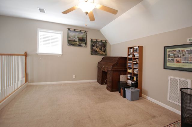 103 Shore Dr, White House, TN 37188
