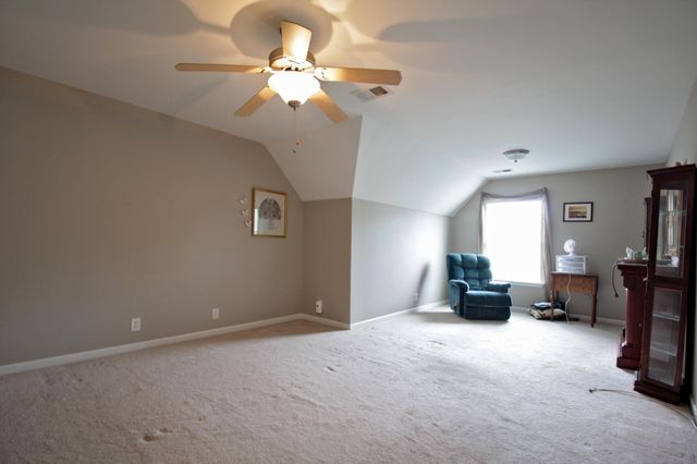 103 Shore Dr, White House, TN 37188