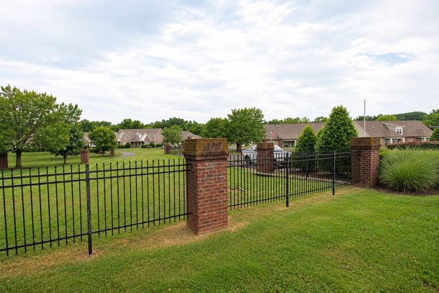 103 Shore Dr, White House, TN 37188