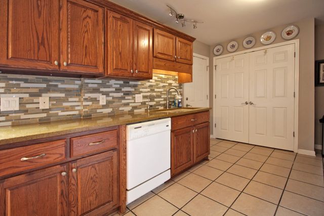 103 Shore Dr, White House, TN 37188