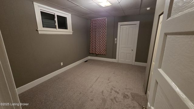 1050 E Calwell St, Louisville, KY 40204