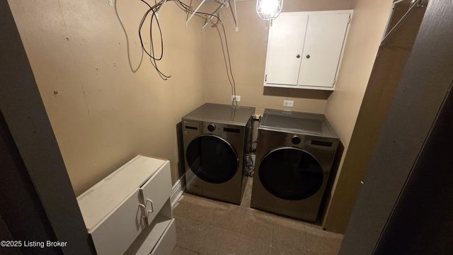 1050 E Calwell St, Louisville, KY 40204