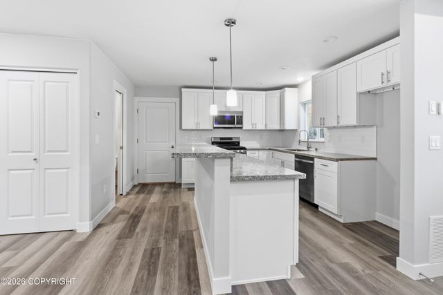 7075 S Brimstone Drive, Wasilla, AK 99623