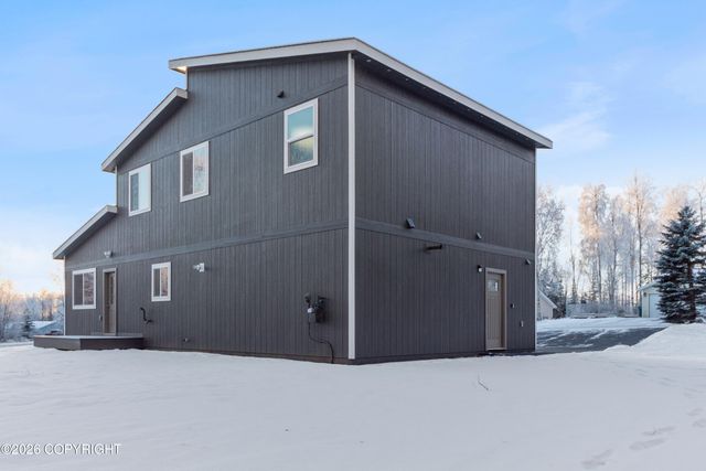 7075 S Brimstone Drive, Wasilla, AK 99623
