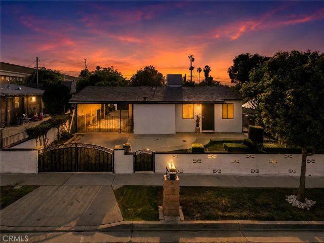 126 N Cota, Corona, CA 92882