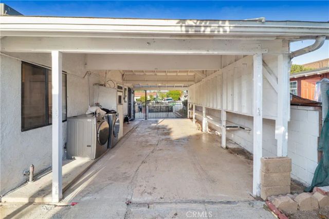 126 N Cota, Corona, CA 92882