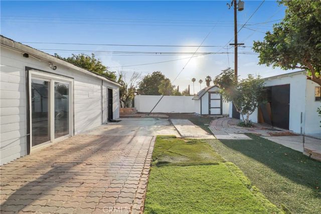 126 N Cota, Corona, CA 92882