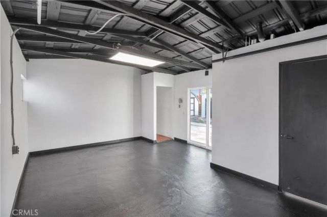126 N Cota, Corona, CA 92882