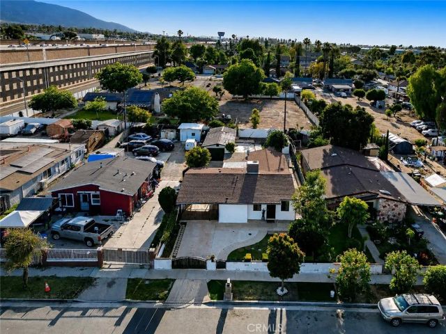 126 N Cota, Corona, CA 92882
