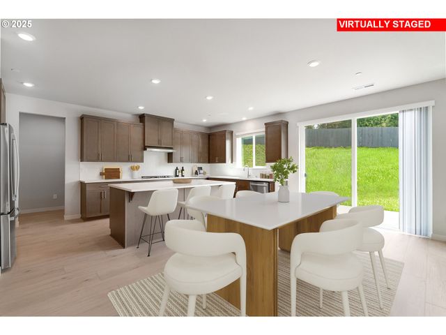 16811 Ne 38th Ave, Vancouver, WA 98686