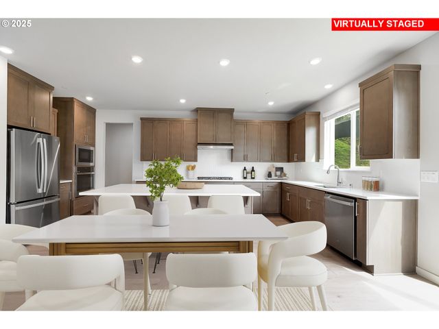 16811 Ne 38th Ave, Vancouver, WA 98686