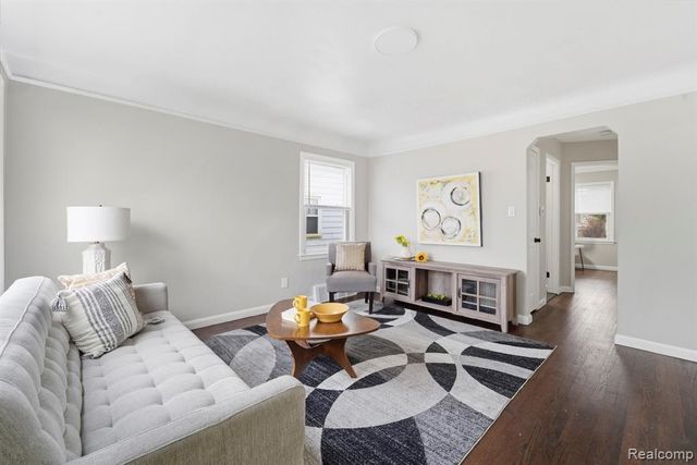 29191 Barton Street, Garden City, MI 48135