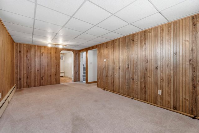1515 1st St SE, Minot, ND 58701