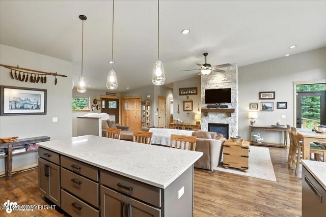 14310 Pickett Street, Anchorage, AK 99516