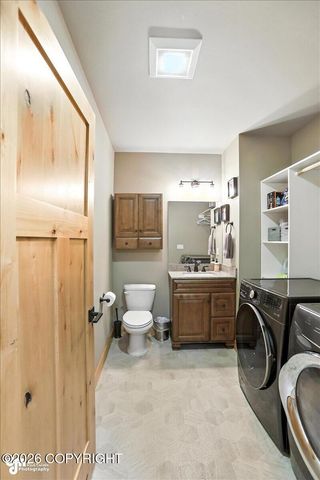 14310 Pickett Street, Anchorage, AK 99516