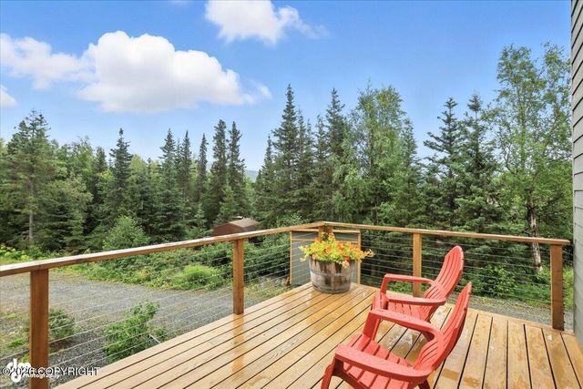 14310 Pickett Street, Anchorage, AK 99516