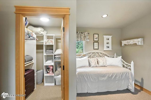 14310 Pickett Street, Anchorage, AK 99516