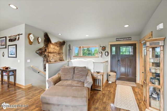 14310 Pickett Street, Anchorage, AK 99516