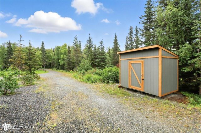 14310 Pickett Street, Anchorage, AK 99516