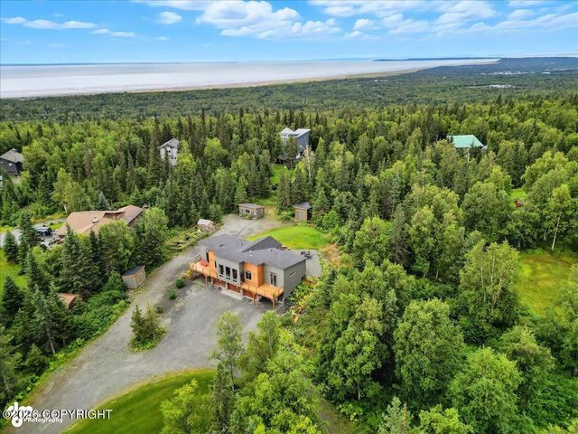14310 Pickett Street, Anchorage, AK 99516