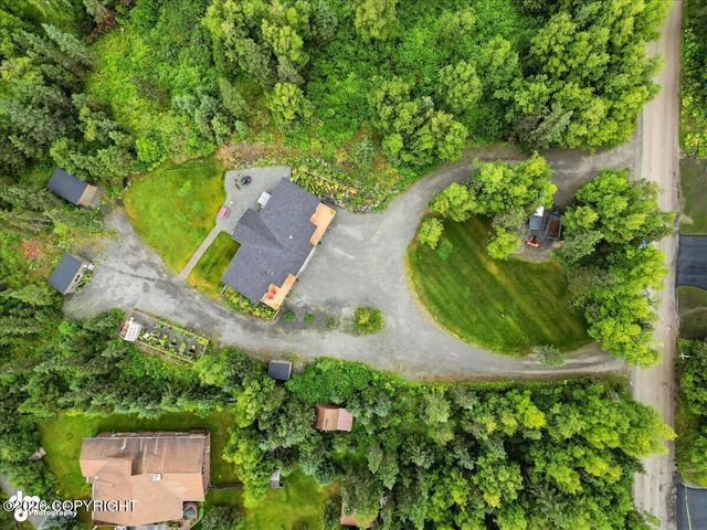 14310 Pickett Street, Anchorage, AK 99516