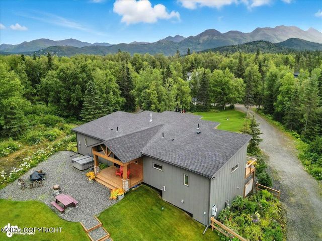 14310 Pickett Street, Anchorage, AK 99516